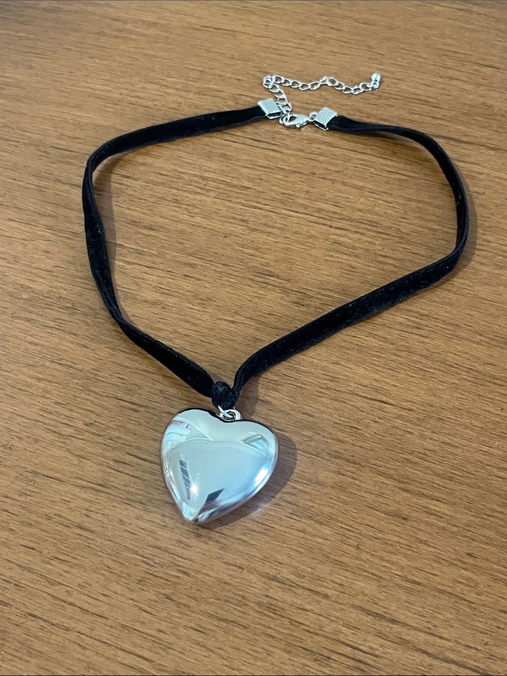 Choker Necklace Black Velvet with Silver Heart Pendant